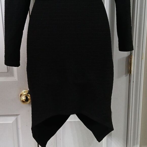 Snap black 2 pc skirt set Long sleeve top and pull on skirt  Sz M/L  NWOT - Picture 7 of 10